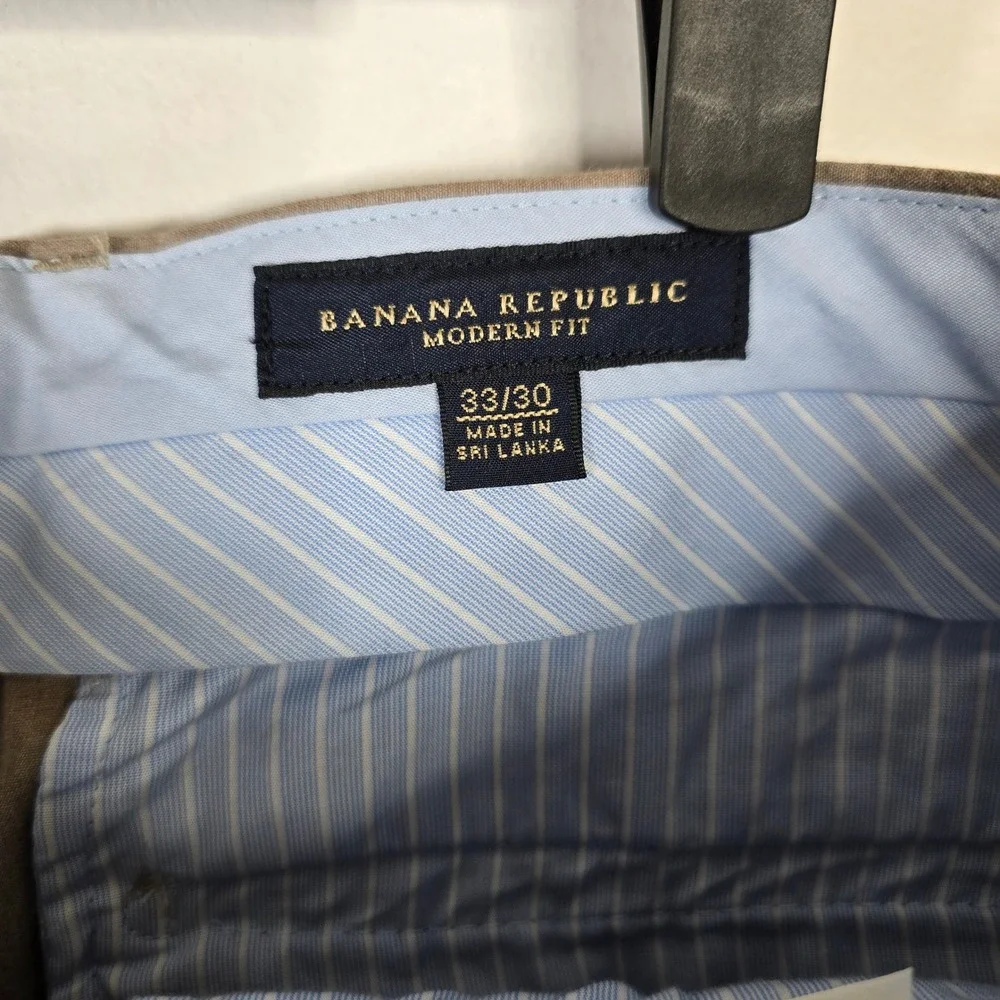 Banana Republic Modern Fit Men's Tan Cotton Dress‎ Pants Size 33x30